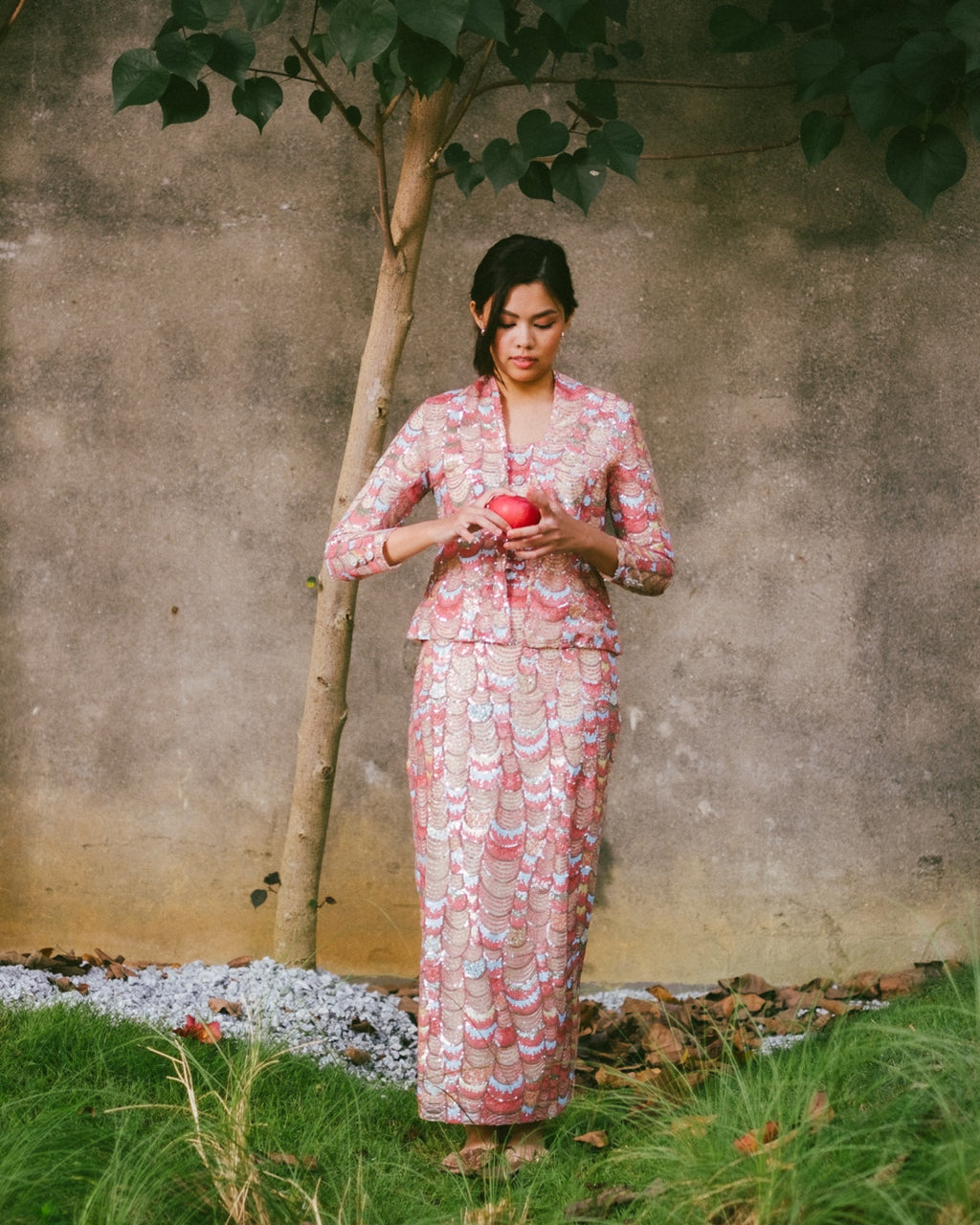Eve Sequin Kebaya