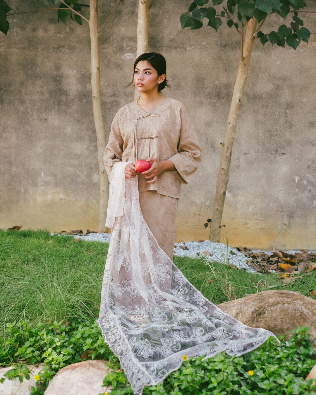 Rayya Kurung in Brown